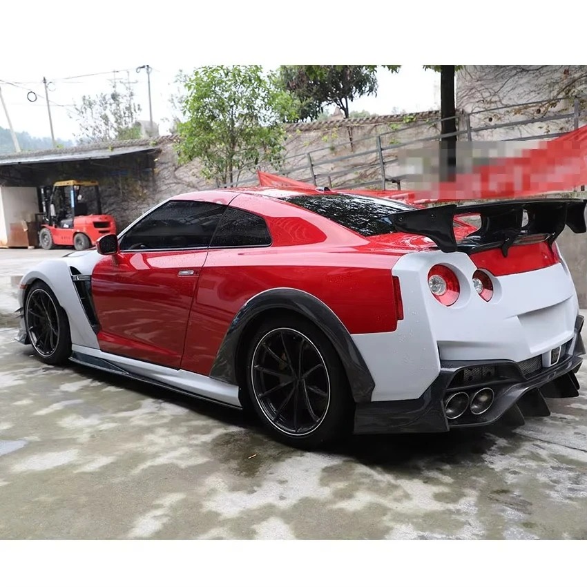 Carbon Fiber Car Side Skirts For GTR R35 Body Kit 2008-2016 GTR R35 Car Accessories